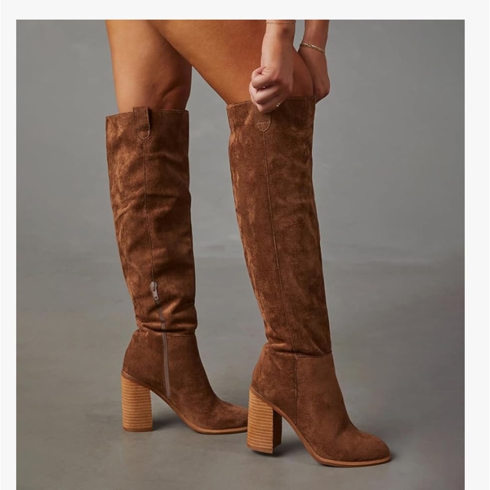 Women’s MARC by MARC JACOBS Knee High Boots 8.5 US